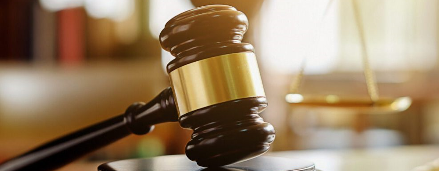Gavel slide